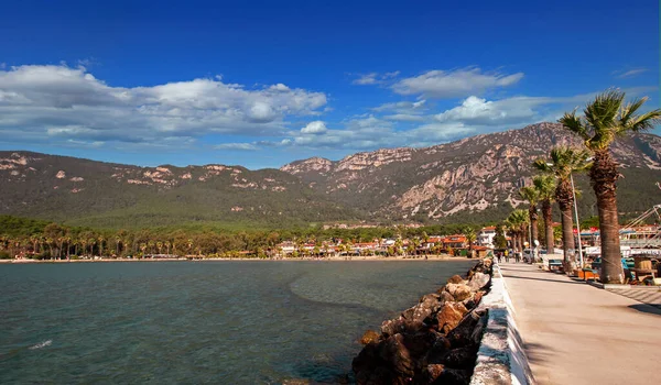 Akyaka ve kadınlar turistik alanda sürtüşme Türkiye 'nin Mugla ilçesine bağlı