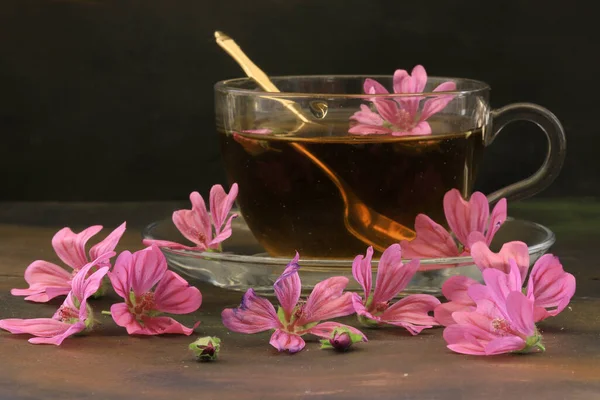 Thé Hibiscus Fleurs Hibiscus Dans Une Tasse Verre Sur Une — Photo