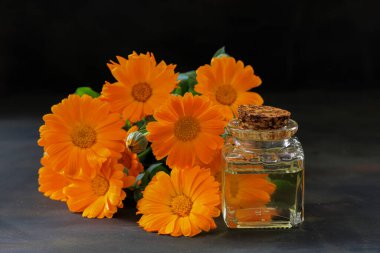 Kadife çiçekli Aromaterapi gerekli yağ - Calendula officinalis