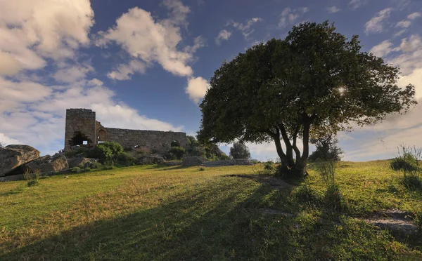 Kaya mezarları, Latmos antik şehir - Kapkr köyü - Bafa Gölü
