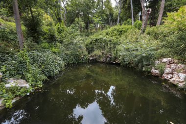 Türkiye - Beşiktaş - 21 Haziran 2021 İstanbul Beşiktaş İlçesi 'nde bulunan tarihi park..