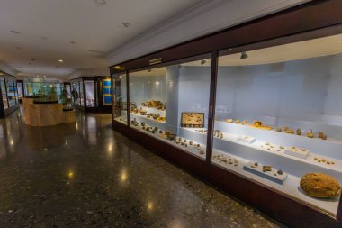 İzmir - Türkiye, 28 Kasım 2024, İzmir Arkeoloji ve Etnoğrafya Müzesi. Sağlık Tanrıçası. Hijyen, Roma dönemi.