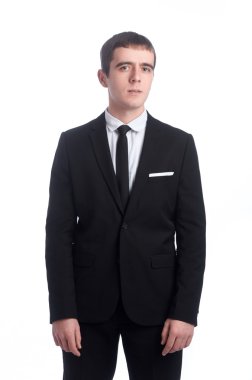 Takım elbiseli adam.