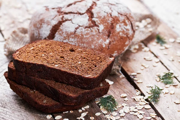 Chleb i koperkiem — Zdjęcie stockowe