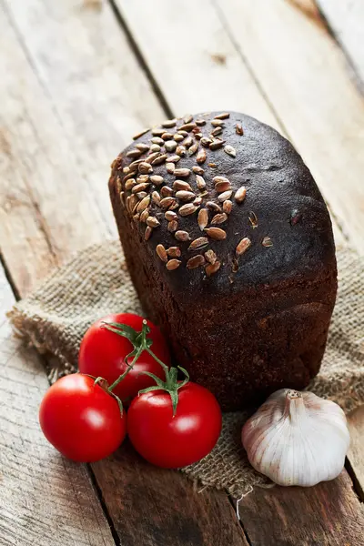 Pão e legumes — Fotografia de Stock