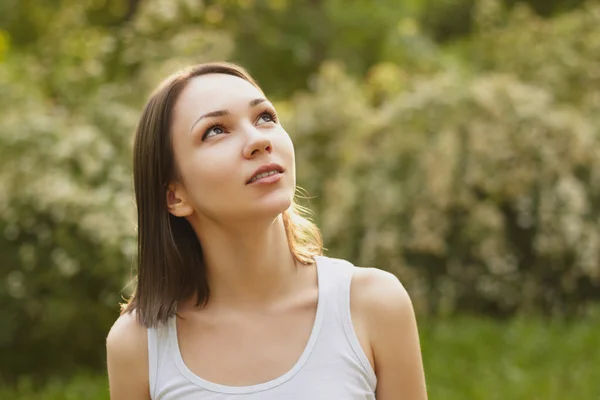 Portrait of young girl — Stock Photo, Image