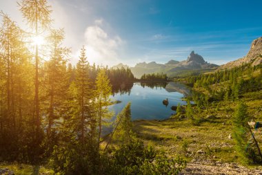  İtalyan Dolomites peyzaj