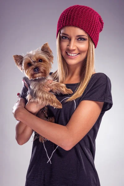 Woman  posing with dog — Stock Photo, Image