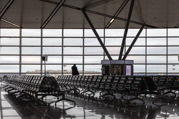 Empty airport, social distancing stickers on seats, Russia Moscow Vnukovo 2021-02-28 — Stock Photo, Image