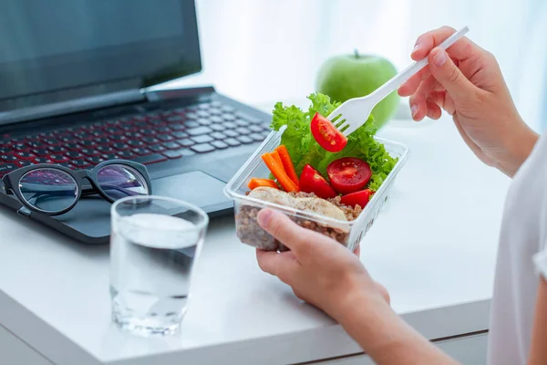 Healthy Snack Office Woman Eating Food Take Away Lunch Box — Stock Photo, Image