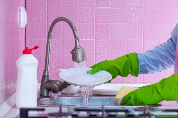 Cleaning Woman Green Rubber Gloves Apron Washes Dishes Kitchen Home — Stock Photo, Image