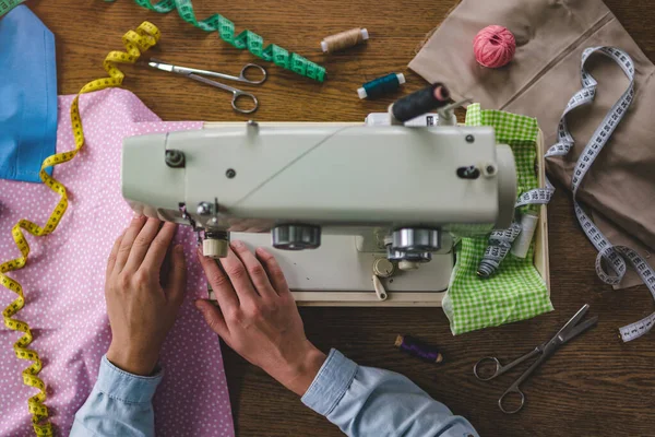 Seamstress Using Sewing Machine Various Sewing Accessories Clothes Production Top — Stock Photo, Image