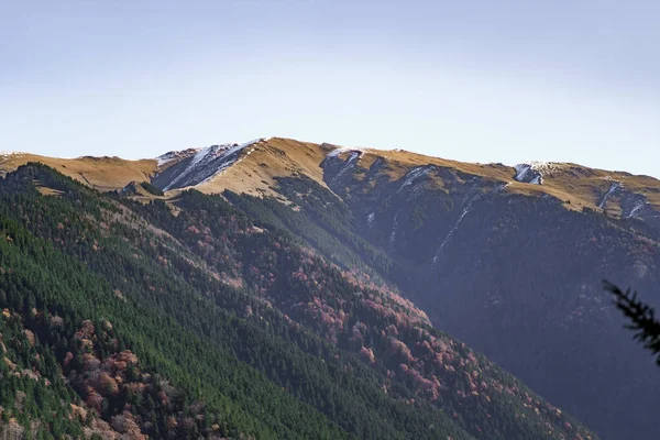 Landschaft Der Gipfel Majestätischer Berge — Stockfoto