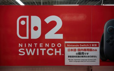 Tokyo, akihabara - Bölüm 22 2025: Nintendo switch 2 karaborsa karşıtı politikaları uygulayan konsol özellikle Çinli yabancı turistlerin yurtdışına satış yapmalarını engelliyor.