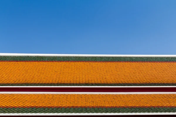 Roof texture whit clear blue sky — Stock Photo, Image