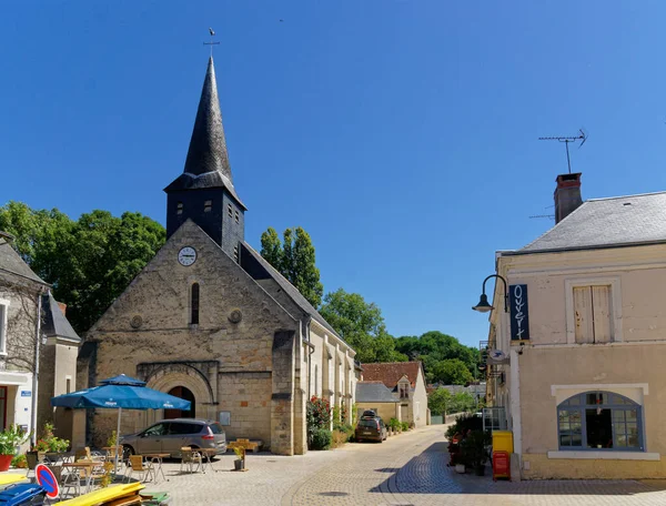 Kyrkan Saint Barthelemy Lilla Staden Loche Sur Indrois Augusti Frankrike — Stockfoto
