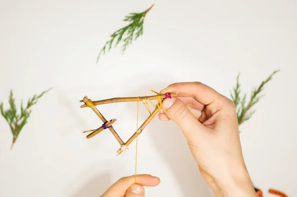 Arbre Noël Étape Par Étape Branche Bois Guide Artisanat Bricolage — Photo