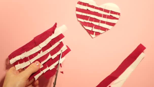 Tarjeta Felicitación Piñata Hecha Mano Forma Corazón Artesanía San Valentín — Vídeo de stock