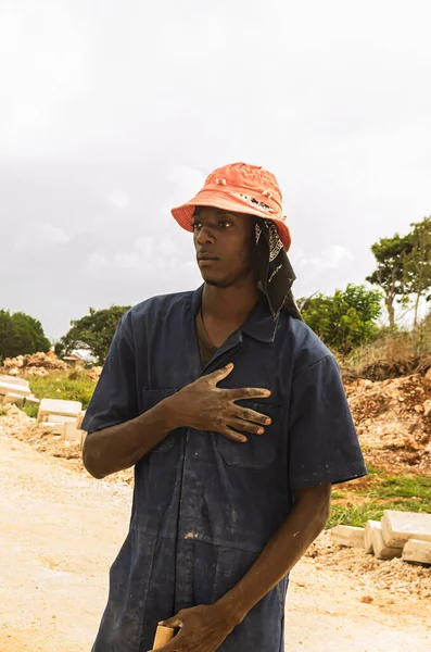 Mason Stands Background Cloudy Sky Windy Day His Work Site — Stock Photo, Image