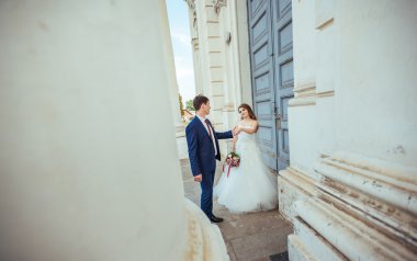 Doğa yürüyüşüne düğün