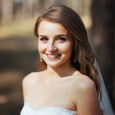 Gelin portre niteliğine