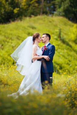 Doğa yürüyüşüne düğün