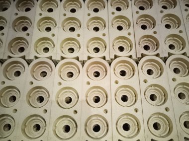 Dökümhane için sıkıştırılmış çekirdek. Sıvı metal itici. Pervane, kılavuz aygıtı.