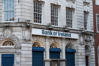 Derry, Kuzey İrlanda - 16 Ocak 2020 Derry City Irerland Bankası