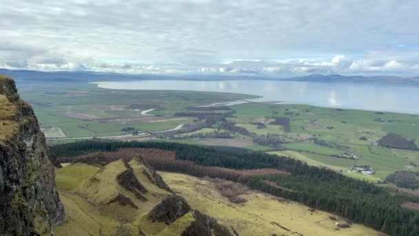 Pano Video Van Foyle Estuarium Genomen Vanaf Top Van Binevenagh — Stockvideo