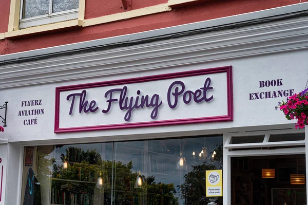 Kinsale Ireland July 2021 Sign Flying Poet Shop Kinsale — Stock Photo, Image