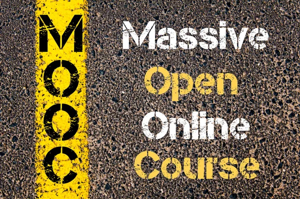 Business Acronym MOOC MASSIVE OPEN ONLINE COURSE — Zdjęcie stockowe