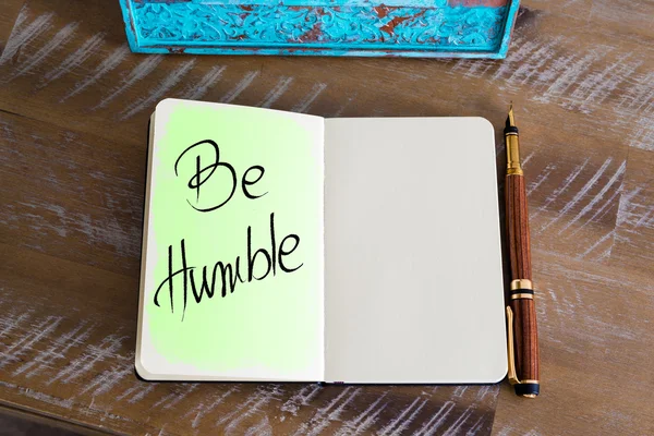 Handwritten Text Be Humble — Stock Photo, Image