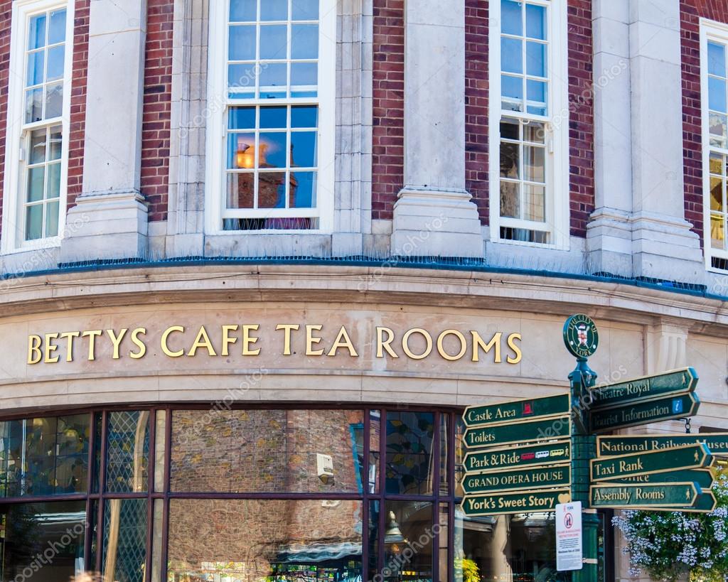 Street View Over Bettys Tea Rooms York England Stock