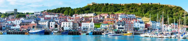 Widok na scarborough Południowa Zatoka port w północnej yorskire, Anglia — Zdjęcie stockowe