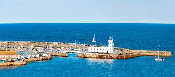 Blick über scarborough south bay harbour in north yorskire, england — Stockfoto