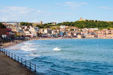 north yorskire, İngiltere'de scarborough Güney bay harbor üzerinde göster