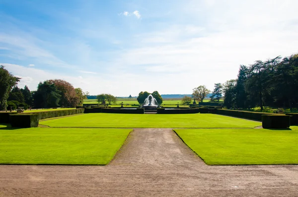 Atlas Fountain at Castle Howard, North Yorkshire, UK — Stock Photo, Image