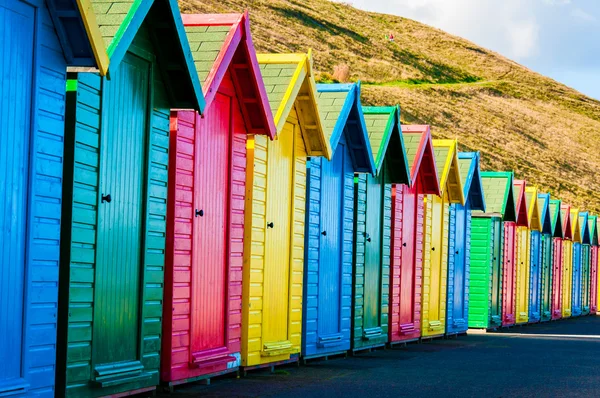 Kleurrijke strand hutten — Stockfoto