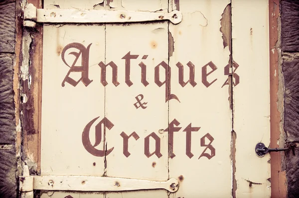 Antika ve el sanatları ile eski ahşap Absolete işareti — Stok fotoğraf