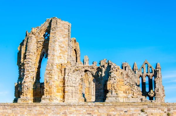 Whitby Abbey in North Yorkshire, UK — Stock Photo, Image