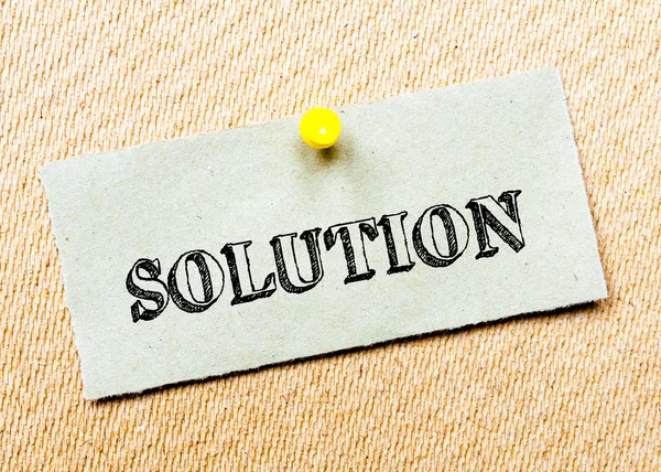 Recycled paper note on cork board.Solution Message — Stock Photo, Image