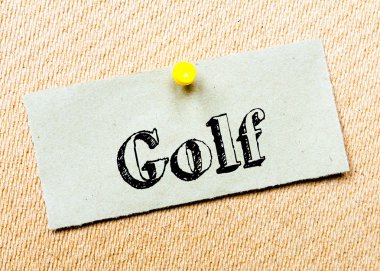 Geri dönüşümlü kağıt Not cork tahtada yıktı. Golf mesaj