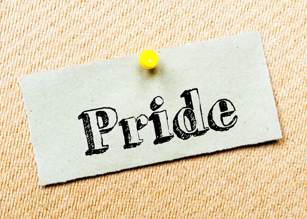 Recycled paper note pinned on cork board. Pride Message — Stock Photo, Image