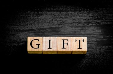 Word hediye izole kopya alanı siyah zemin üzerine