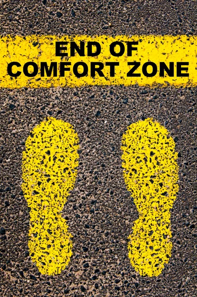 Einde van bericht van Comfort Zone. Conceptuele afbeelding — Stockfoto