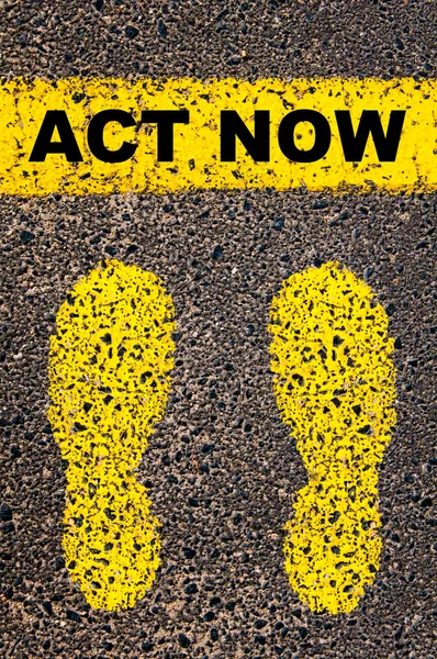 Act Now message. Conceptual image — Stock Photo, Image
