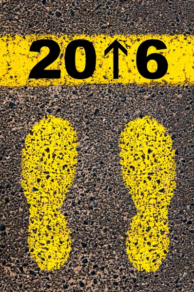 El año 2016 viene mensaje. Imagen conceptual — Foto de Stock