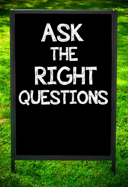 ASK THE RIGHT QUESTIONS — Stock Photo, Image