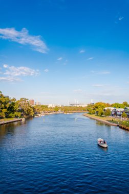 Panoramik Yarra Nehri ve şehir gökdelenler Melbourne, Avustralya