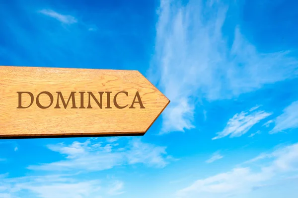Hedef Dominika işaret ahşap ok işareti — Stok fotoğraf